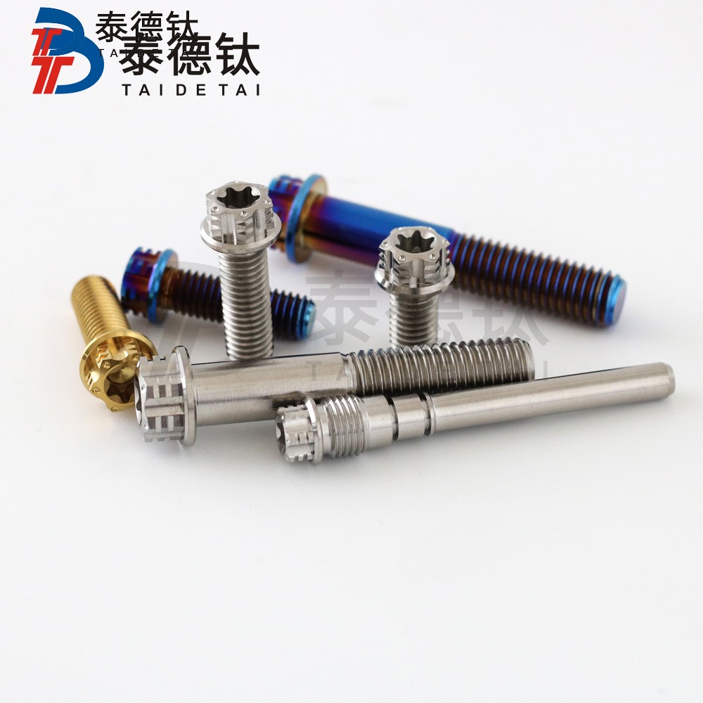解碼船舶機械用系列緊固件的重要性！ 發(fā)布時間：2024-08-20人氣：290 次        緊固件，在船舶機械中扮演著很重要的角色。這些小小的螺絲、螺母和墊圈可能在我們眼中微不足道，但卻是船舶運行的關(guān)鍵，負(fù)責(zé)將各個部件牢固連接在一起，確保船舶在洶涌的海洋中安全航行。讓我們一起來解碼船舶機械用系列緊固件的重要性。         在船舶機械中，緊固件的作用可謂多方面。首先，它們確保了船舶的結(jié)構(gòu)穩(wěn)固性。能想象一下，如果沒有緊固件來固定船體各部件，船舶將是多么脆弱和危險。就像我們的身體需要骨骼支撐一樣，船舶也需要緊固件來支撐其整體結(jié)構(gòu)。         其次，緊固件還承擔(dān)著分布載荷的重要作用。在海上航行中，船舶常常會受到來自海浪、風(fēng)力等外部力量的影響，如果沒有合適的緊固件來均勻分布這些力量，船體各部件可能會受到不均勻的應(yīng)力，從而導(dǎo)致?lián)p壞或失效。因此，選擇適合的緊固件對船舶的安全運行很重要。         此外，緊固件還可以減少船舶在運行過程中的振動和噪音。想象一下，如果船舶在航行中頻繁發(fā)生振動，不僅會影響船員的舒適度，還可能導(dǎo)致船體疲勞和損壞。通過使用合適的緊固件，可以有效減少船舶的振動和噪音，提升航行的平穩(wěn)性和舒適度。         總的來說，船舶機械用系列緊固件的重要性不可小覷。它們不僅是船舶結(jié)構(gòu)的支撐和保障，還能分布載荷、減少振動和噪音，確保船舶安全、穩(wěn)定地航行在廣闊的海洋中。